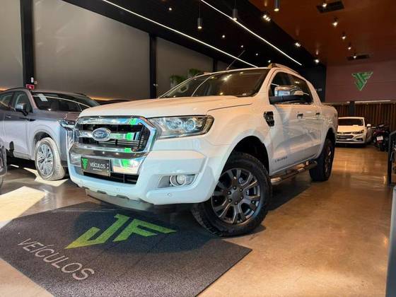 FORD RANGER 3.2 LIMITED 4X4 CD 20V DIESEL 4P AUTOMÁTICO FORD RANGER 3.2 LIMITED 4X4 CD 20V DIESEL 4P AUTOMÁTICO